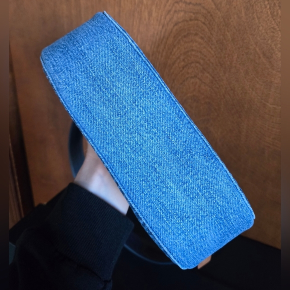 Coach Denim Swinger 20 - Picture 4 of 4